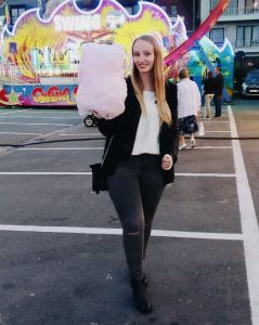 Week in my life back to Schoo: my cotton candy