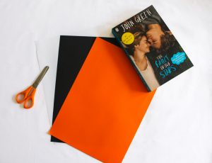 Halloween DIY: Coloured books