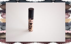 My Makeup Collection: Eye Primer Essence